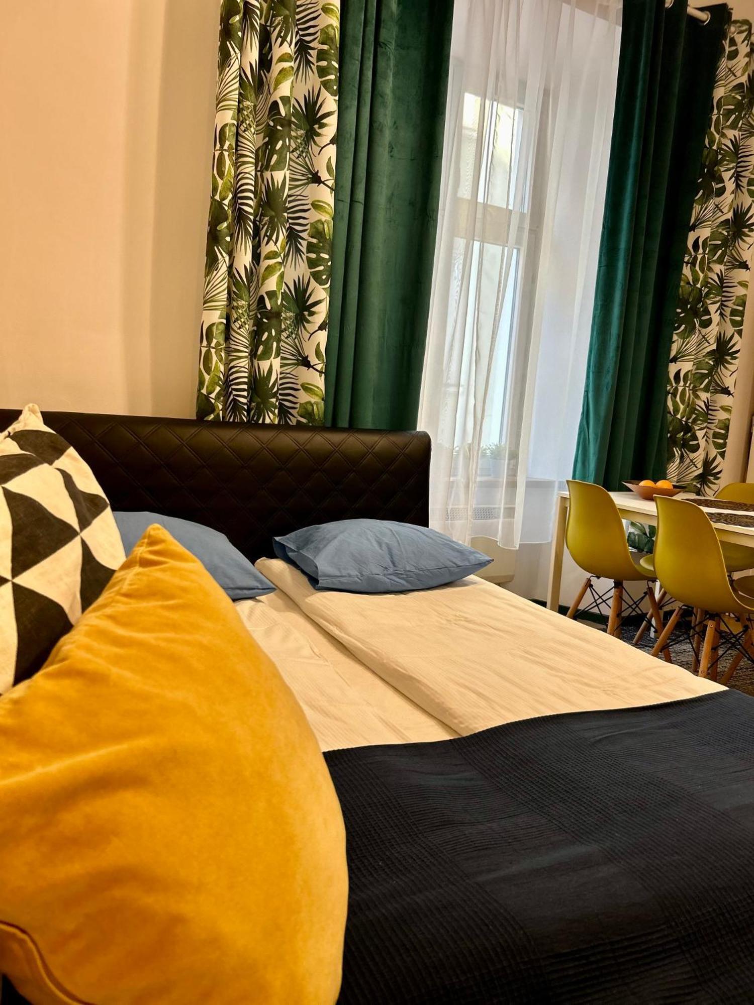 Vintage Senacka Apartaments Krakow Exterior photo